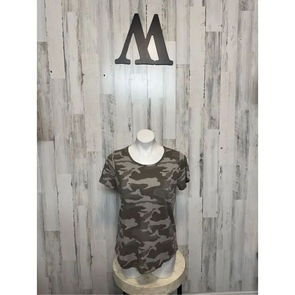 Sonoma camo top